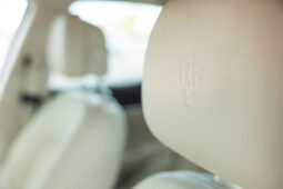 
										Maserati Ghibli S Q4, V6 completo									