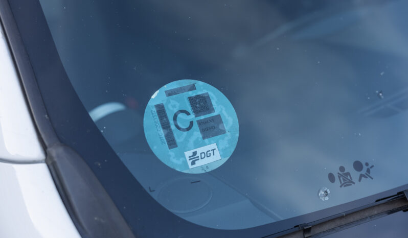 
								Nissan NV250 Óptima completo									