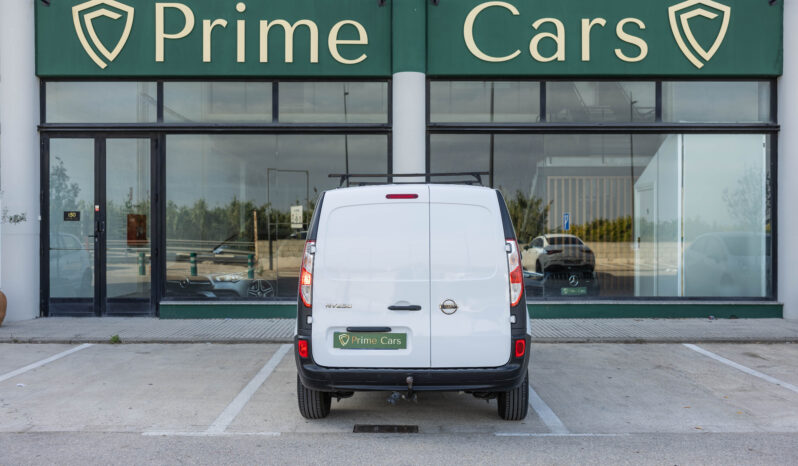 
								Nissan NV250 Óptima completo									