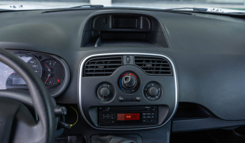 
								Nissan NV250 Óptima completo									