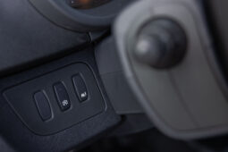 
										Nissan NV250 Óptima completo									