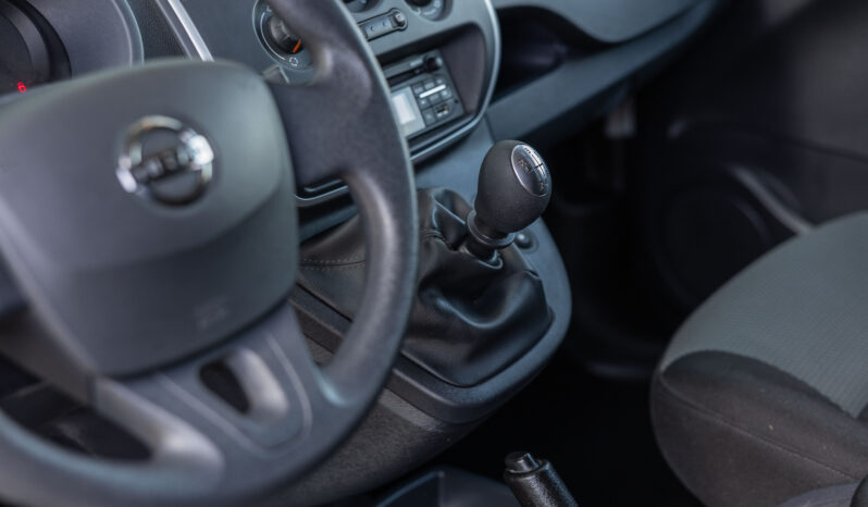 
								Nissan NV250 Óptima completo									