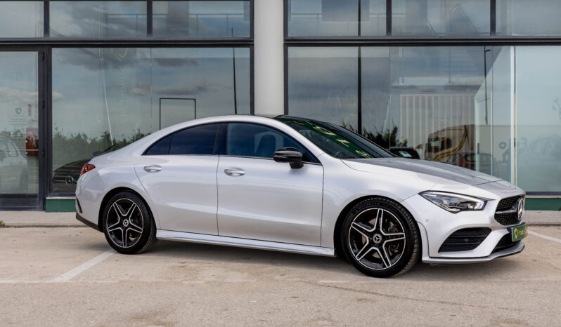 
								Mercedes Benz Cla 200 completo									