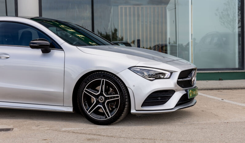 
								Mercedes Benz Cla 200 completo									