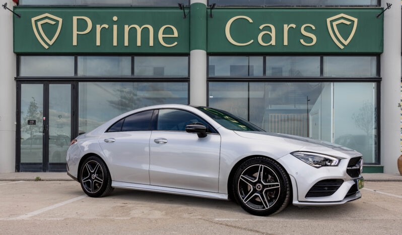
								Mercedes Benz Cla 200 completo									