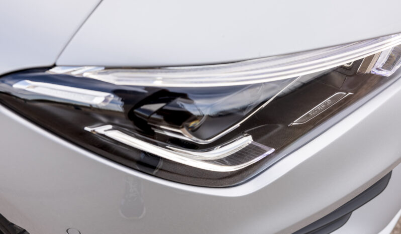 
								Mercedes Benz Cla 200 completo									