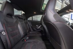 
										Mercedes Benz Cla 200 completo									