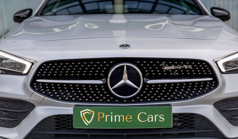 
								Mercedes Benz Cla 200 completo									