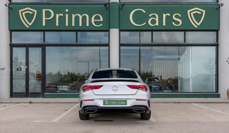 
								Mercedes Benz Cla 200 completo									