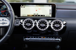 
										Mercedes Benz Cla 200 completo									