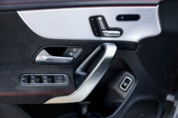 
										Mercedes Benz Cla 200 completo									