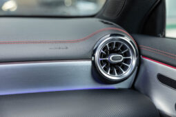 
										Mercedes Benz Cla 200 completo									