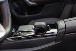 
										Mercedes Benz Cla 200 completo									