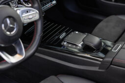 
										Mercedes Benz Cla 200 completo									