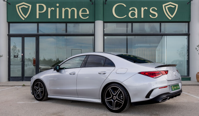 
								Mercedes Benz Cla 200 completo									