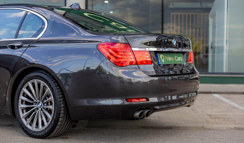 
								Bmw Serie 730d completo									