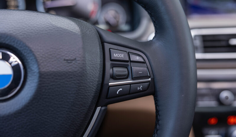 
								Bmw Serie 730d completo									