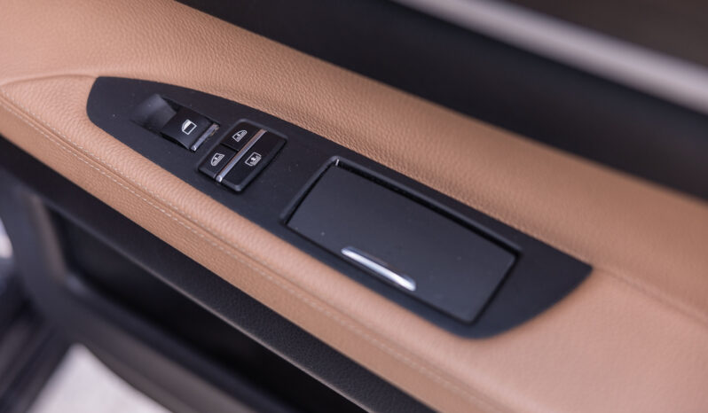 
								Bmw Serie 730d completo									