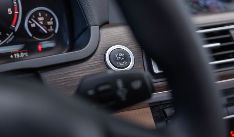 
								Bmw Serie 730d completo									