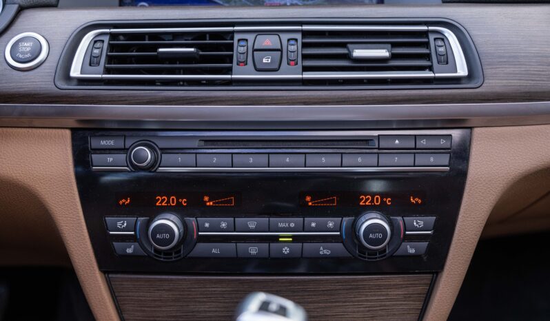 
								Bmw Serie 730d completo									