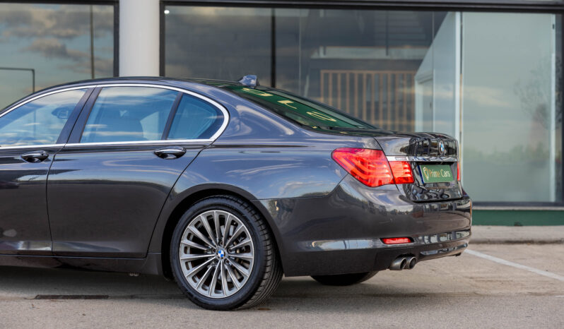 
								Bmw Serie 730d completo									