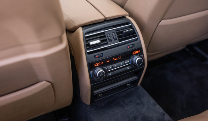 
								Bmw Serie 730d completo									