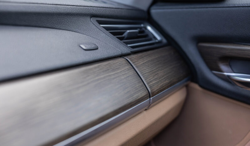 
								Bmw Serie 730d completo									