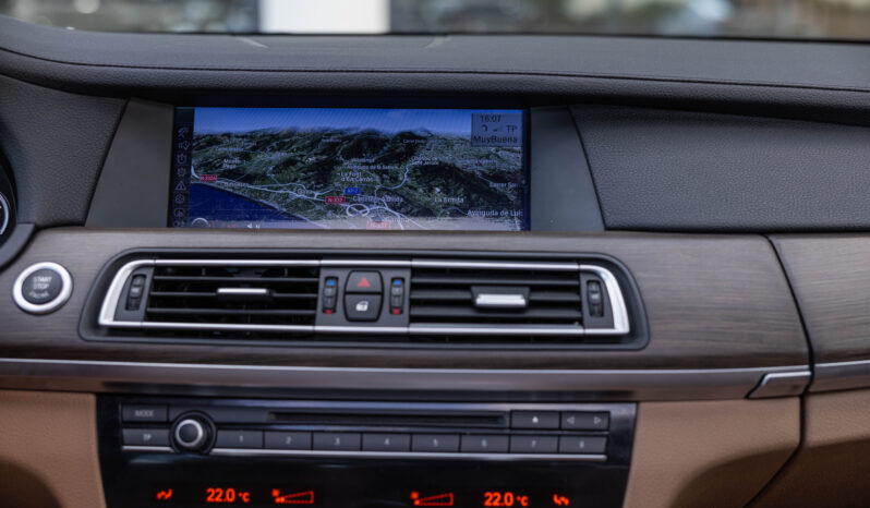 
								Bmw Serie 730d completo									