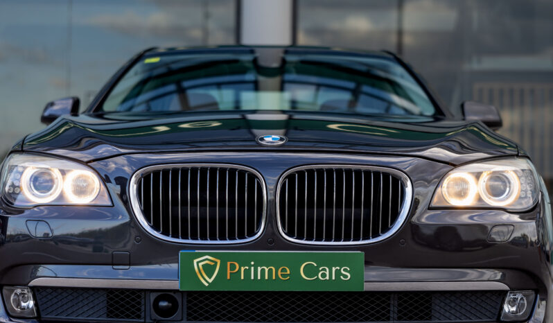 
								Bmw Serie 730d completo									