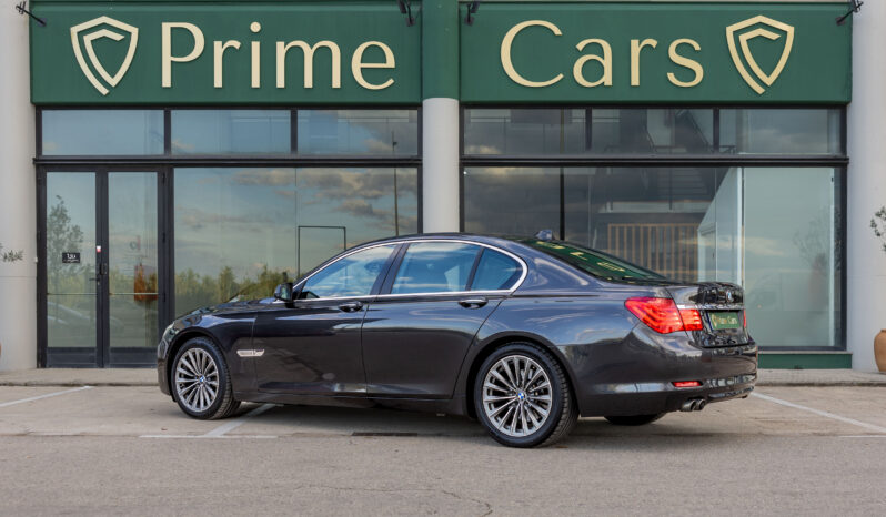 
								Bmw Serie 730d completo									