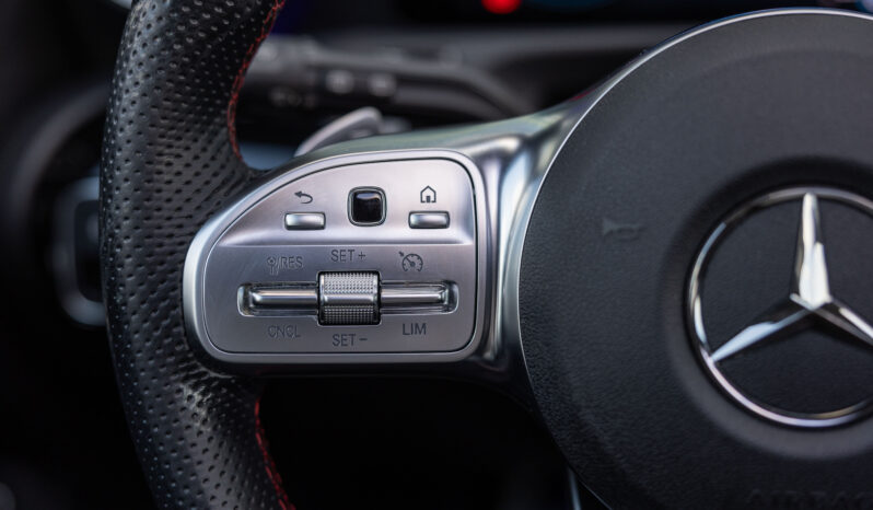 
								Mercedes  Benz A 250e completo									