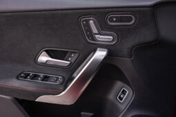 
										Mercedes  Benz A 250e completo									