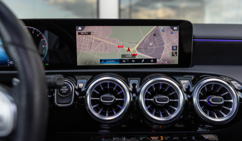 
								Mercedes  Benz A 250e completo									