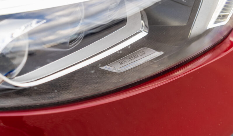 
								Mercedes  Benz A 250e completo									