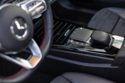 
										Mercedes  Benz A 250e completo									