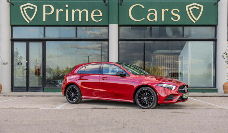 
								Mercedes  Benz A 250e completo									